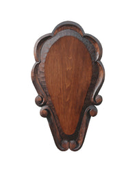 Bouclier en bois de tilleul sculpté (unique)